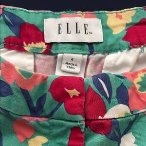 Elle Floral Print Shorts Lightweight Design 6 With Pockets